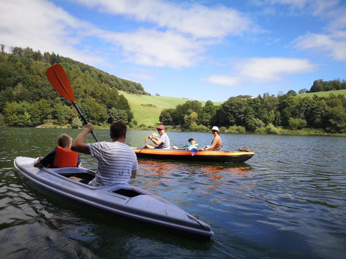 Haus Julia Direkt Am Hennesee Mitten Im Sauerland 메체데 외부 사진